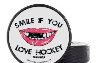 Eishockey Puck von SCALLYWAG® Modell SMILE